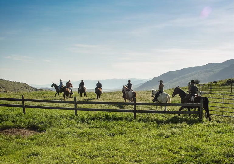 Montana Luxury Fly Fishing Lodge - Yellowstone