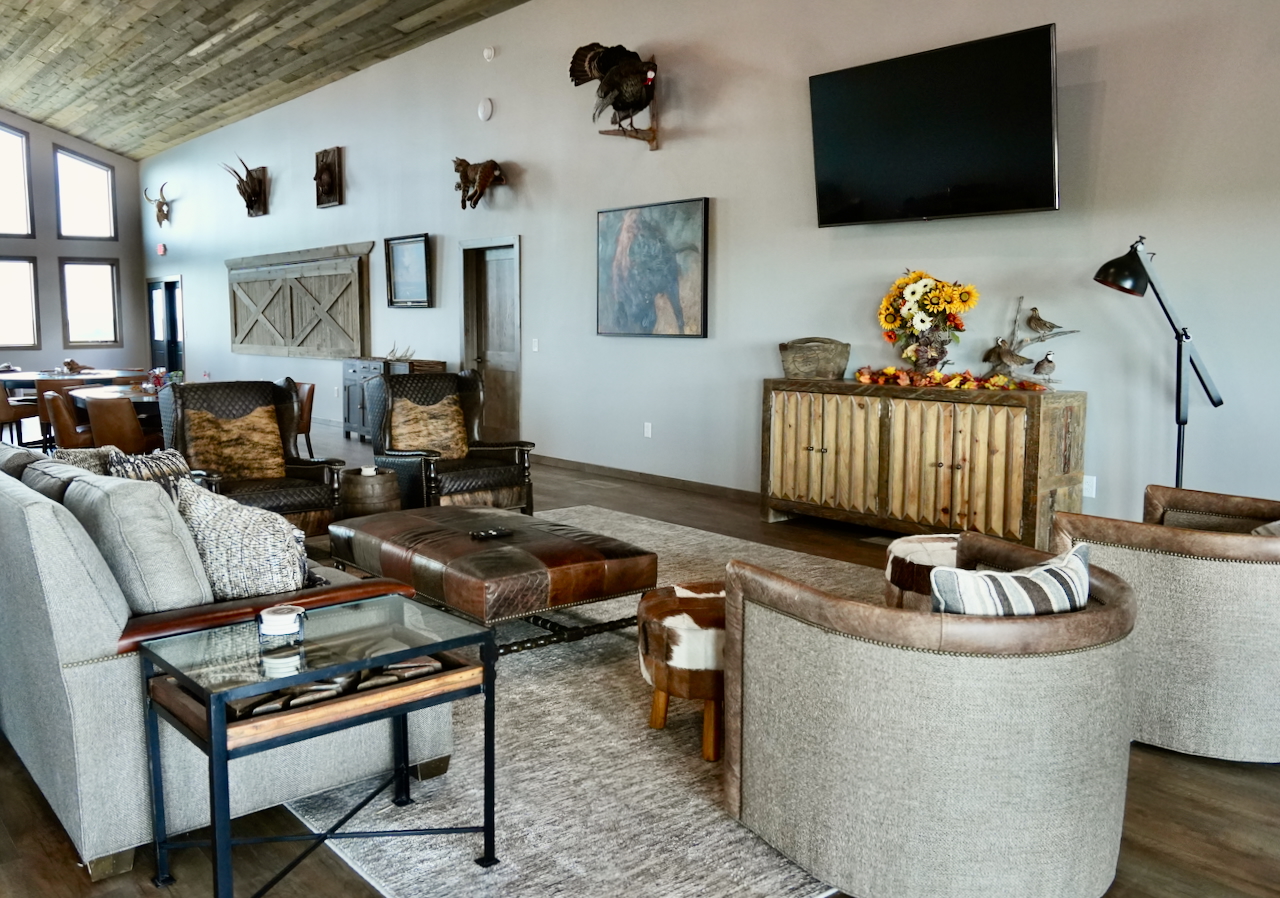 South Dakota Pheasant Hunting Lodge – Wild & Preserve Hunts