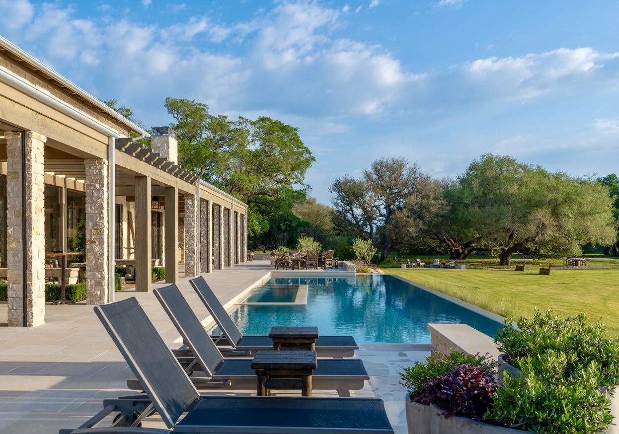 Texas Luxury Duck, Upland, Fishing Lodge